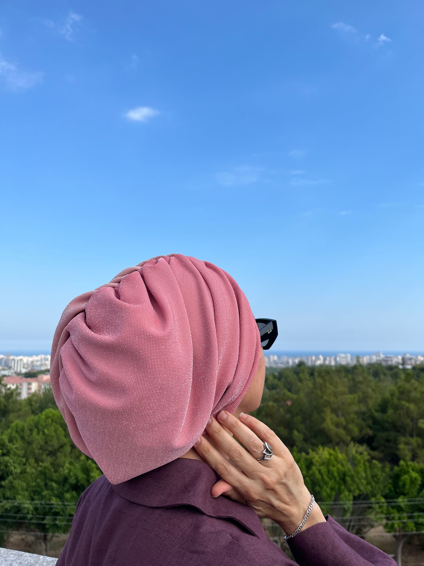 AÇIK PEMBE SİMLİ RENK GEÇİŞLİ SANDY BÜZGÜLÜ BONE
