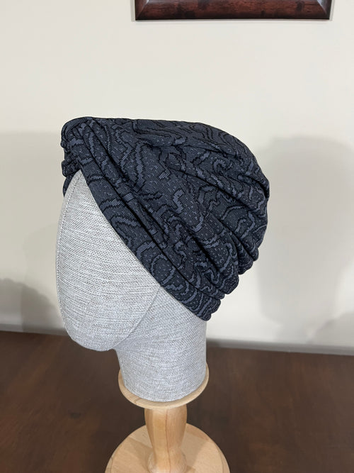 GRİ ŞAL DESEN JAKARLI BURGULU BONE