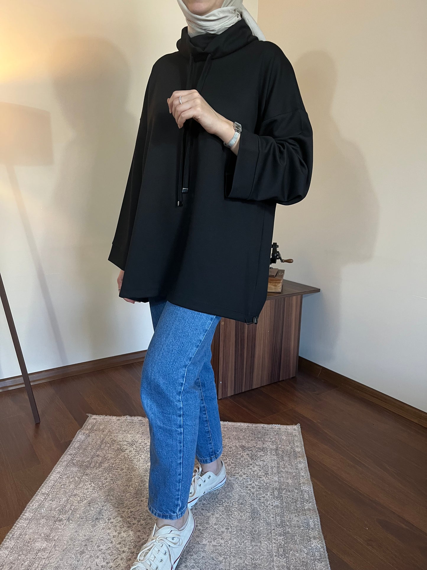 SİYAH SWEAT