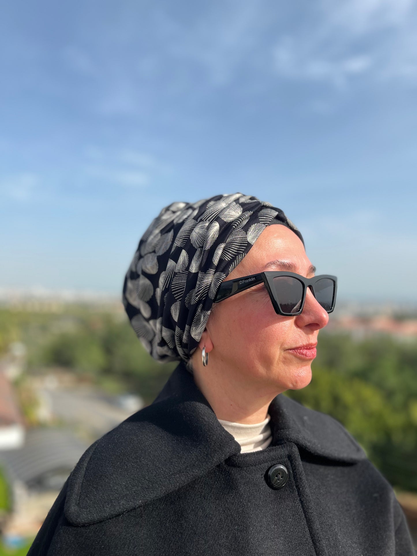 MİDYE MENEKŞE KUMAŞ BÜZGÜLÜ BONE