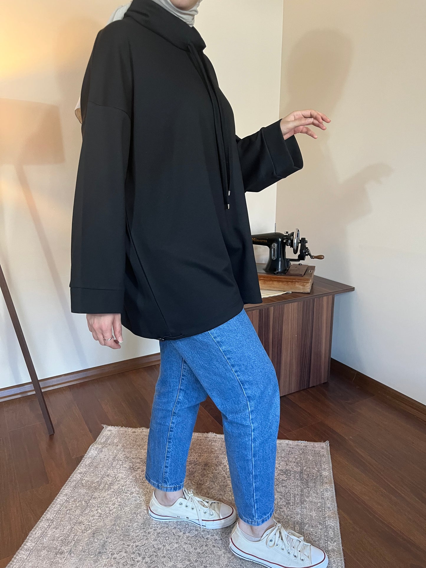 SİYAH SWEAT