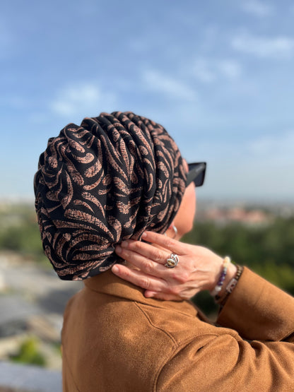 KEHRİBAR MENEKŞE KUMAŞ BÜZGÜLÜ BONE