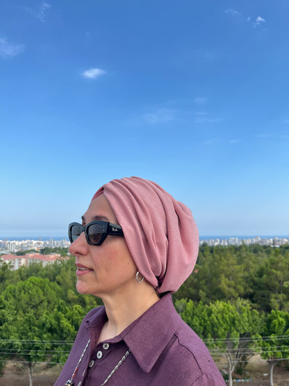 PEMBE SİMLİ RENK GEÇİŞLİ SANDY BÜZGÜLÜ BONE