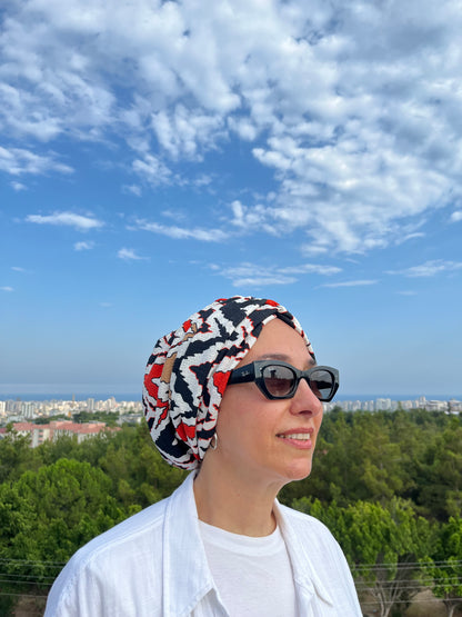 KIRMIZI ZİGZAG BÜRÜMCÜK BÜZGÜLÜ BONE