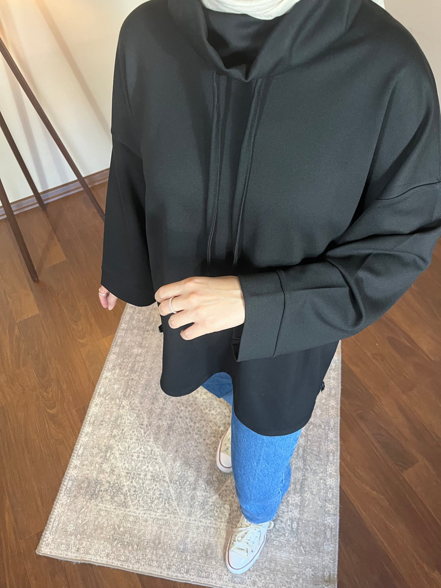 SİYAH SWEAT