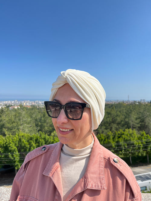 EKRU BÜRÜMCÜK BURGULU BONE